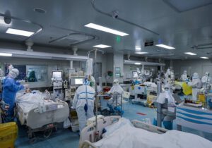 افزودن ۱۰۰ تخت بیمارستانی برای بیماران کرونایی در بیمارستان مطهری ارومیه